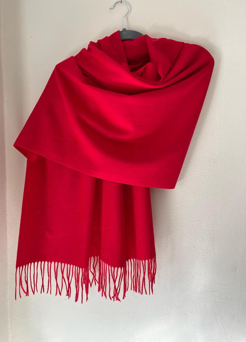 MIKASA SCARF ROUGE